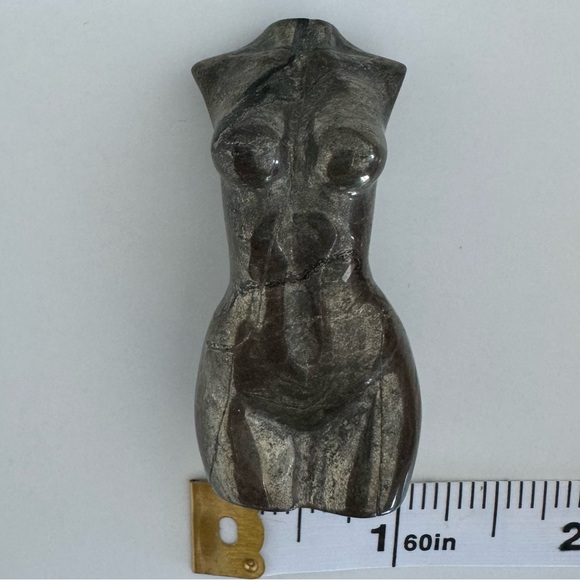 Pyrite Female Goddess Torso Bust Crystal - Picture 6 of 7
